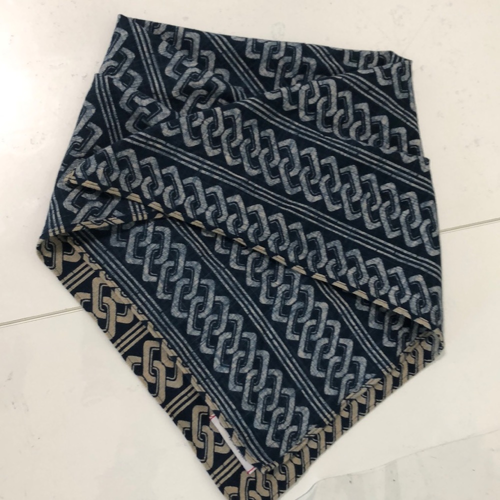 Kiriko scarf